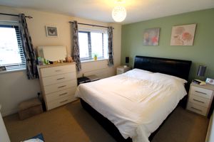 Bedroom- click for photo gallery